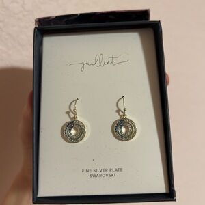 NWT Earrings set
